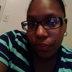 Meet your Posher, Christinia